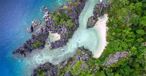 Find Flights to El Nido, Philippines .